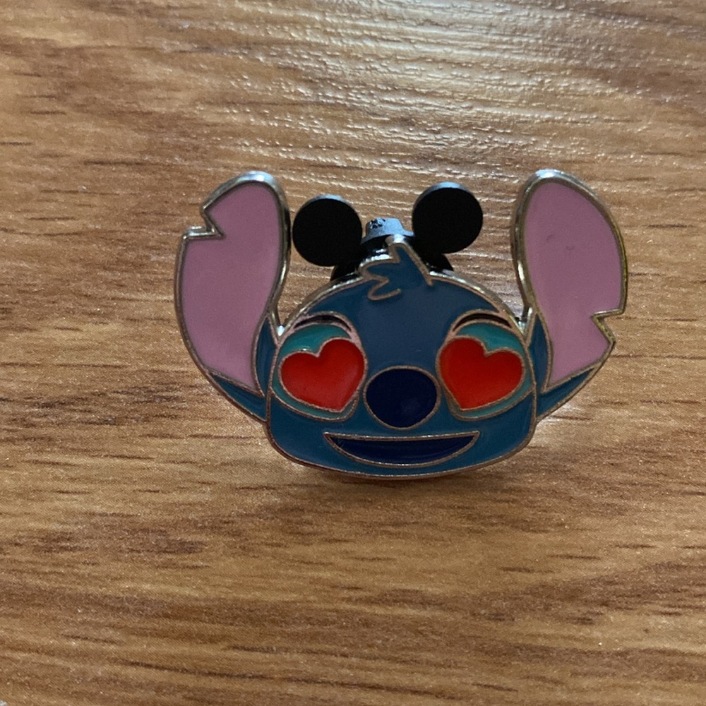 ❤️ Disney’s Lilo and Stitch Bundle NWT - Picture 15 of 16